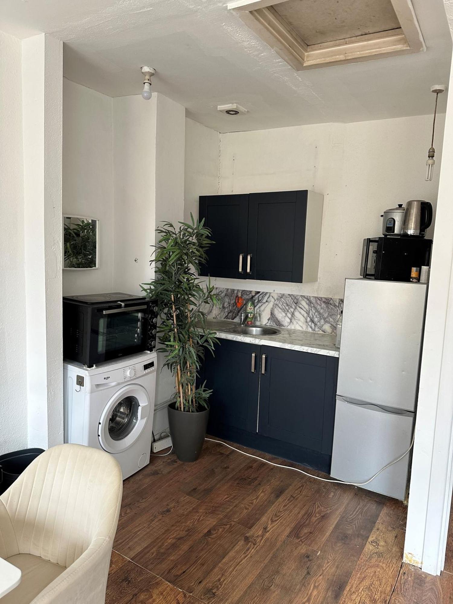 런던 One Bed Victorian Flat,10 Min Walk To Paddington, Sleeps 4, Pet-Friendly 아파트 외부 사진